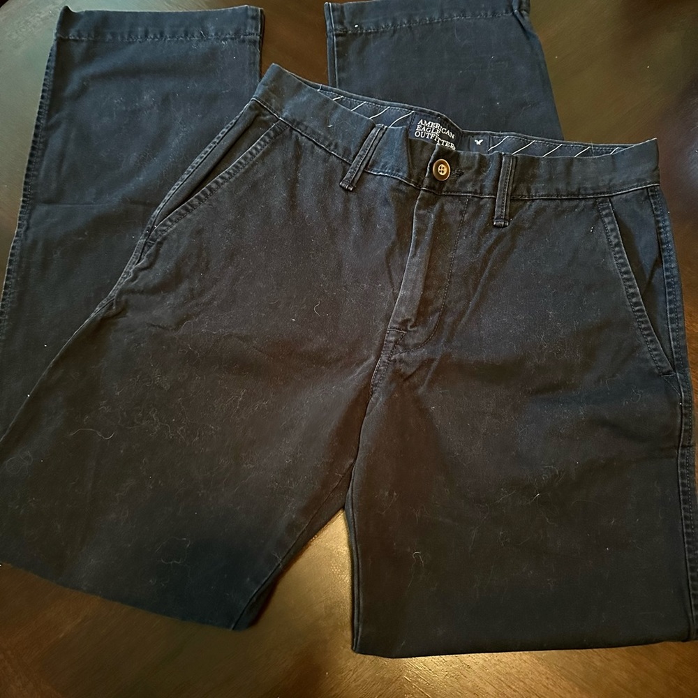 American Eagle Navy Blue Chino / Khaki Pants 30x34